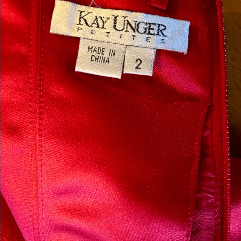 Kay Unger Red Satin Cocktail Strapless Dress Embroidered Beaded Fuchsia 2P - Picture 10 of 11